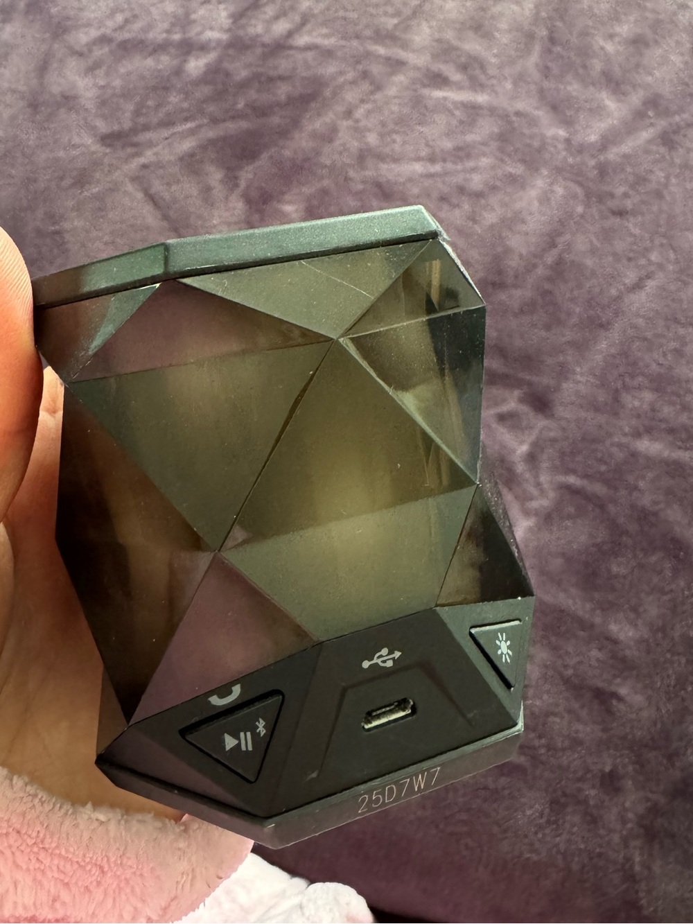Black Portable Bluetooth Speaker